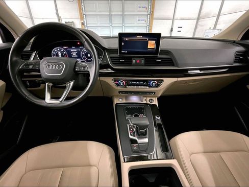 Used 2019 Audi Q5 2.0T Premium Plus w/ Premium Plus Package image 14