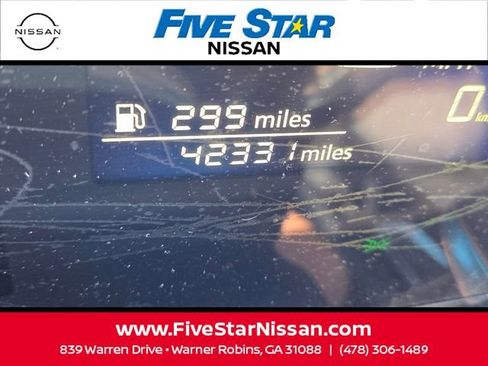 Used 2025 Nissan Kicks SV FWD image 26