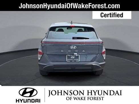 Certified 2025 Hyundai Kona SE FWD image 22