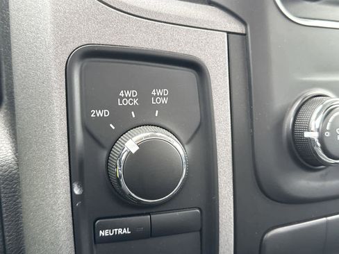 Used 2014 RAM 1500 Tradesman w/ Power & Remote Entry Group image 30