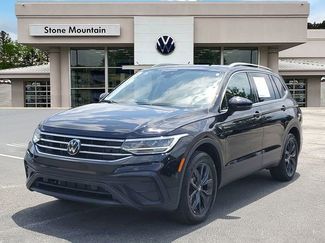 Used 2024 Volkswagen Tiguan SE w/ Panoramic Sunroof Package FWD 360° Tour