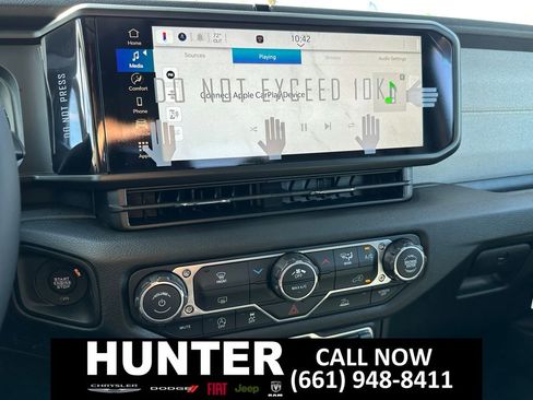 New 2026 Jeep Gladiator Sport image 20