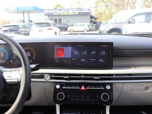 Used 2025 Hyundai Tucson SEL image 19