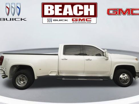 Used 2020 Chevrolet Silverado 3500 LTZ w/ LTZ Plus Package AWD/4WD image 2