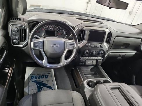 Used 2021 Chevrolet Silverado 1500 LT Trail Boss w/ Convenience Package II image 9