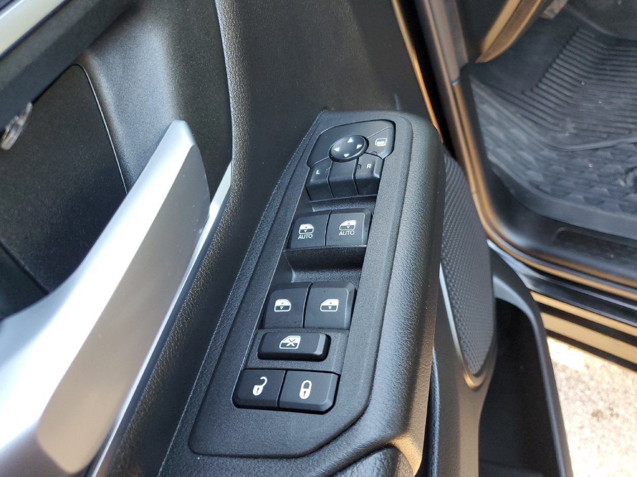 Used 2025 RAM 1500 Big Horn AWD/4WD image 17