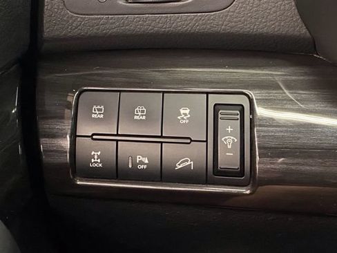 Used 2013 Kia Sorento EX w/ EX V6 Premium Pkg AWD/4WD image 30