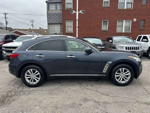 Used 2011 INFINITI FX35 2WD w/ Premium Pkg image 4
