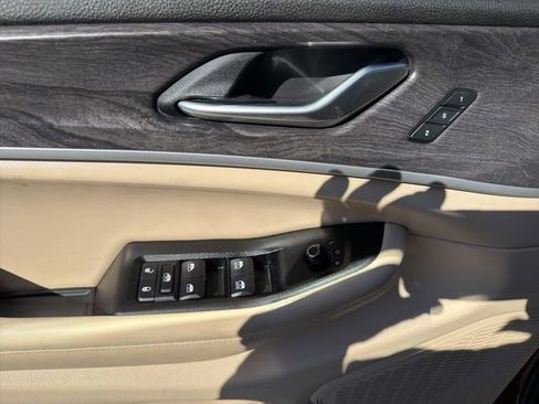 Used 2023 Jeep Grand Cherokee Limited AWD/4WD image 18
