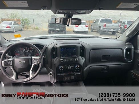 Used 2021 Chevrolet Silverado 1500 RST AWD/4WD image 11