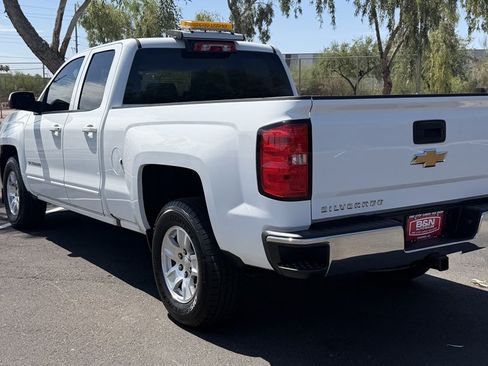 Used 2018 Chevrolet Silverado 1500 LT w/ All Star Edition RWD image 3