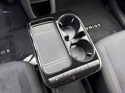 New 2026 Hyundai Ioniq 5 SE AWD/4WD image 25