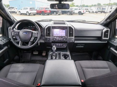 Used 2019 Ford F150 XLT w/ Equipment Group 302A Luxury AWD/4WD image 13