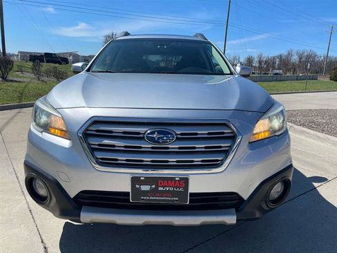 Used 2016 Subaru Outback 3.6R Limited image 3