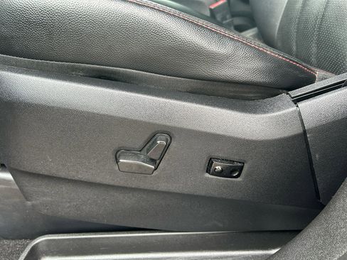 Used 2019 Dodge Grand Caravan GT FWD image 9