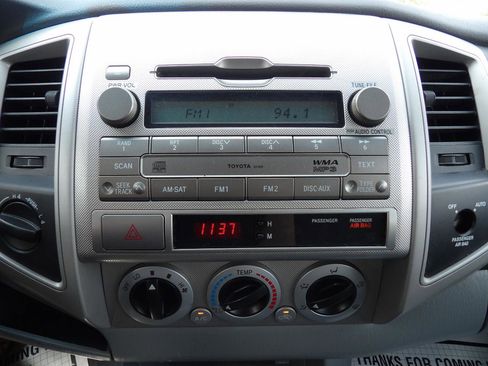 Used 2010 Toyota Tacoma 4x4 Access Cab V6 image 14