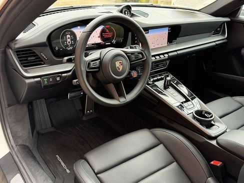 Certified 2025 Porsche 911 Carrera S image 4