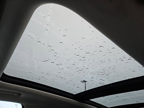 Used 2016 Ford Edge SEL w/ Equipment Group 201A image 18