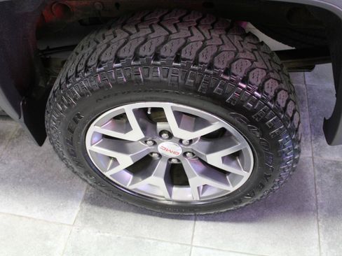 Used 2015 GMC Sierra 1500 SLT AWD/4WD image 31