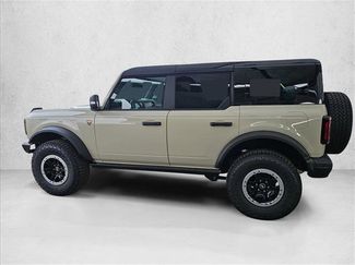 New 2025 Ford Bronco Badlands video 2