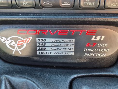 Used 1998 Chevrolet Corvette Convertible w/ Memory Pkg RWD image 15