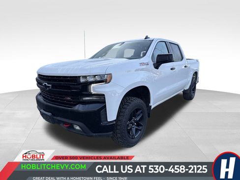 Used 2021 Chevrolet Silverado 1500 LT Trail Boss w/ Convenience Package II image 1