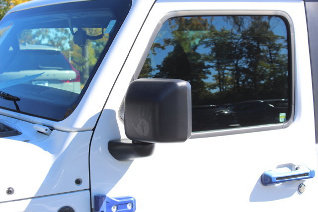 Used 2022 Jeep Wrangler Sport AWD/4WD image 12