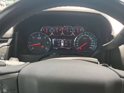 Used 2019 Chevrolet Tahoe LS RWD image 17