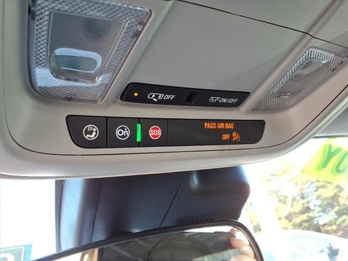 Used 2024 Chevrolet Malibu LT image 18