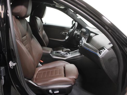 Certified 2023 BMW 330i xDrive Sedan w/ Premium Package image 19