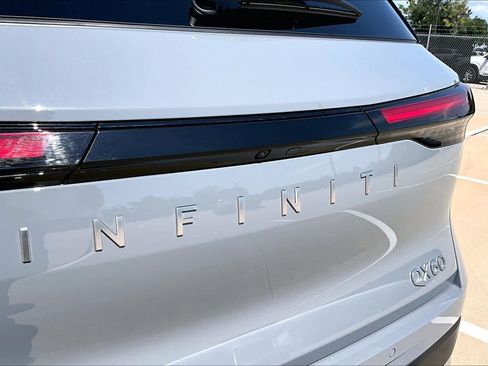Used 2026 INFINITI QX60 Luxe w/ Cargo Package FWD image 31