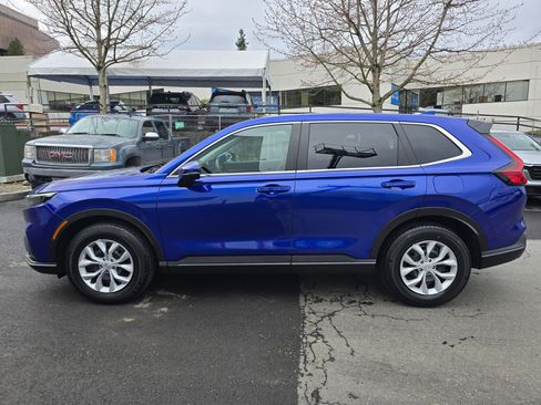 Certified 2025 Honda CR-V LX image 6