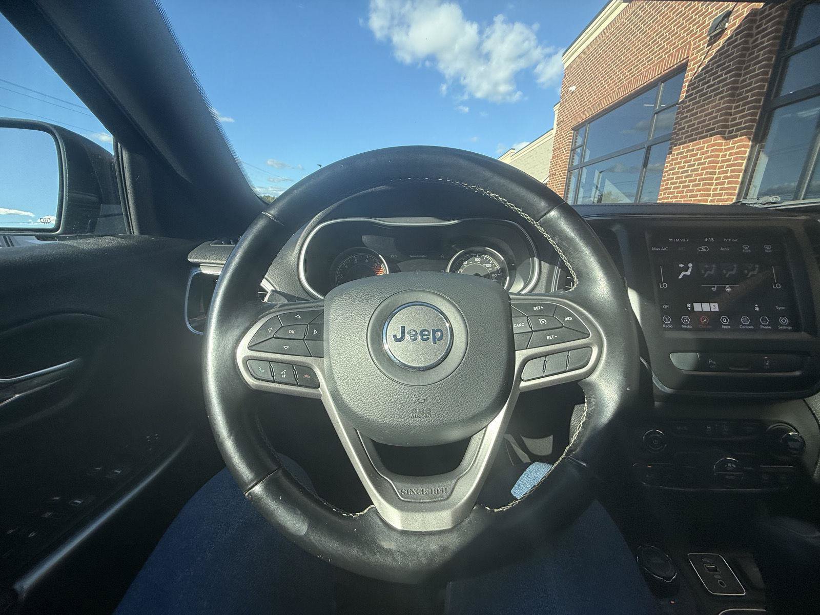 Used 2021 Jeep Cherokee Latitude Lux 80th Anniv w/ Quick Order Package 26U 80TH AWD/4WD image 13
