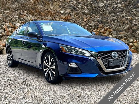 Used 2022 Nissan Altima 2.5 SR FWD image 10