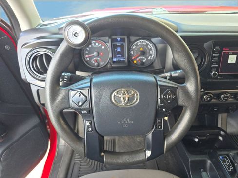 Used 2020 Toyota Tacoma SR image 13
