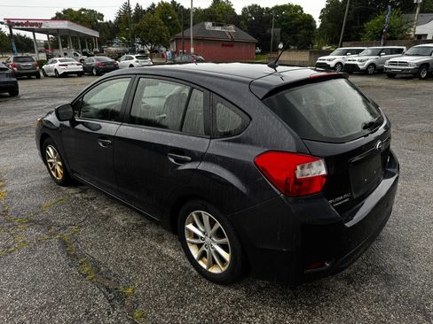 Used 2013 Subaru Impreza 2.0i Premium w/ Popular Pkg 1 AWD/4WD image 7