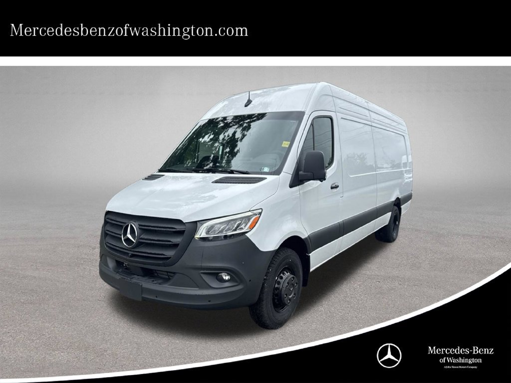 New 2026 Mercedes-Benz Sprinter 3500 360° Tour