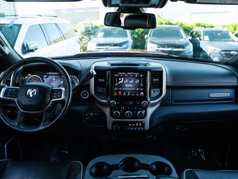 Used 2019 RAM 2500 Laramie w/ Night Edition AWD/4WD image 17