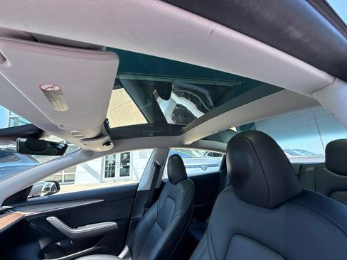 Used 2023 Tesla Model 3 Standard Range RWD image 15