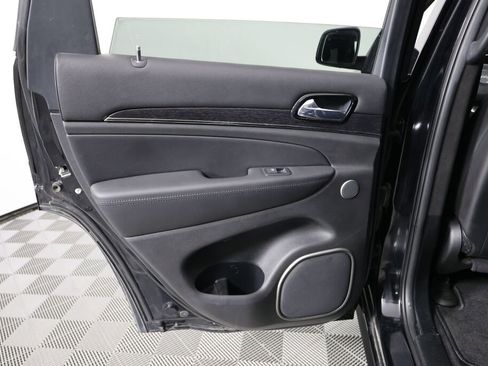 Used 2019 Jeep Grand Cherokee High Altitude image 16