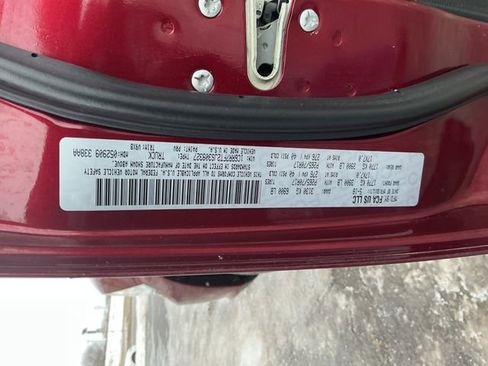 Used 2018 RAM 1500 Express image 44