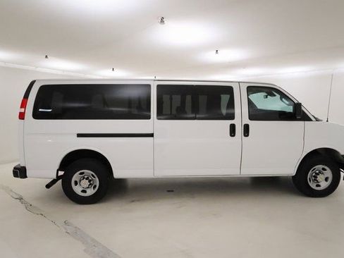 Used 2024 Chevrolet Express 3500 LT w/ LT Preferred Equipment Group image 2