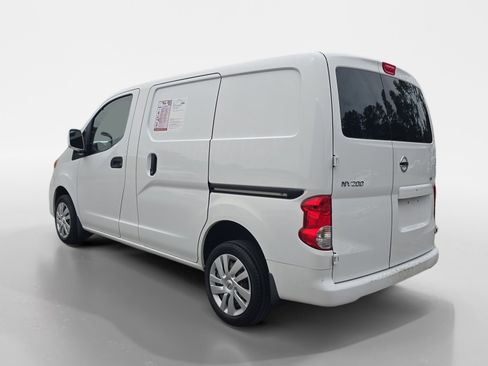 Used 2020 Nissan NV200 SV w/ Back Door Glass Package FWD image 3