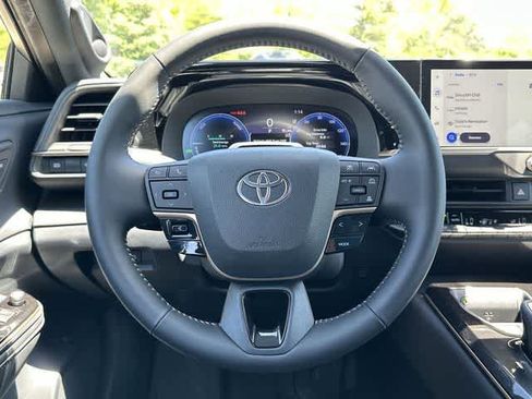 New 2026 Toyota Crown Platinum AWD/4WD image 7