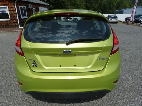 Used 2012 Ford Fiesta SE FWD image 8