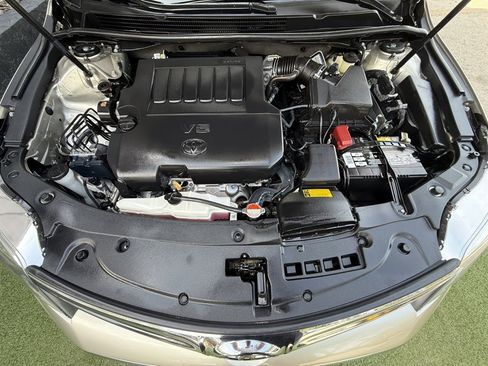 Used 2016 Toyota Avalon Touring FWD image 33