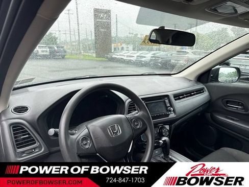 Used 2022 Honda HR-V LX image 3