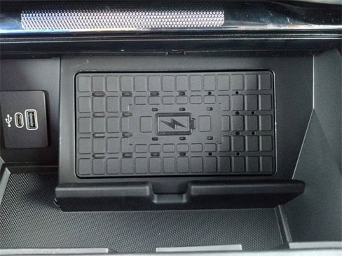 New 2025 Ford F150 Lightning Platinum image 21