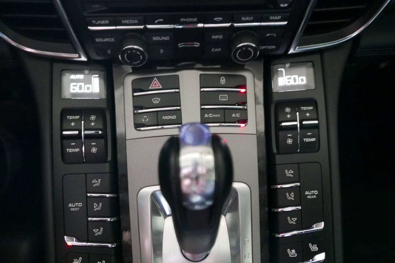 Used 2012 Porsche Panamera Turbo S AWD/4WD image 17