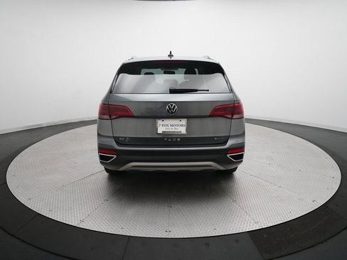 Used 2022 Volkswagen Taos SE image 25